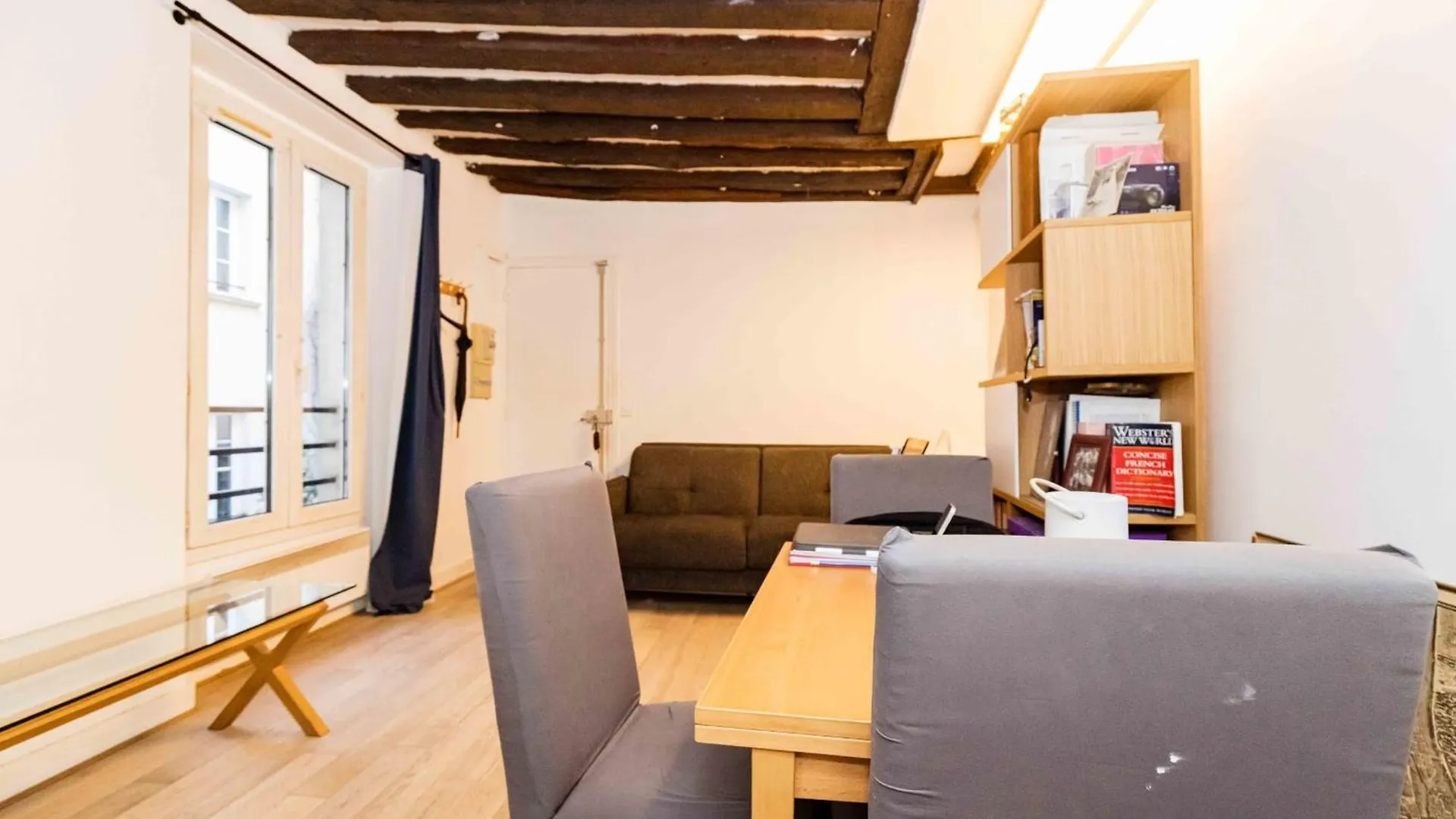 Nice Cocoon In The Center Of Paris Apartment France